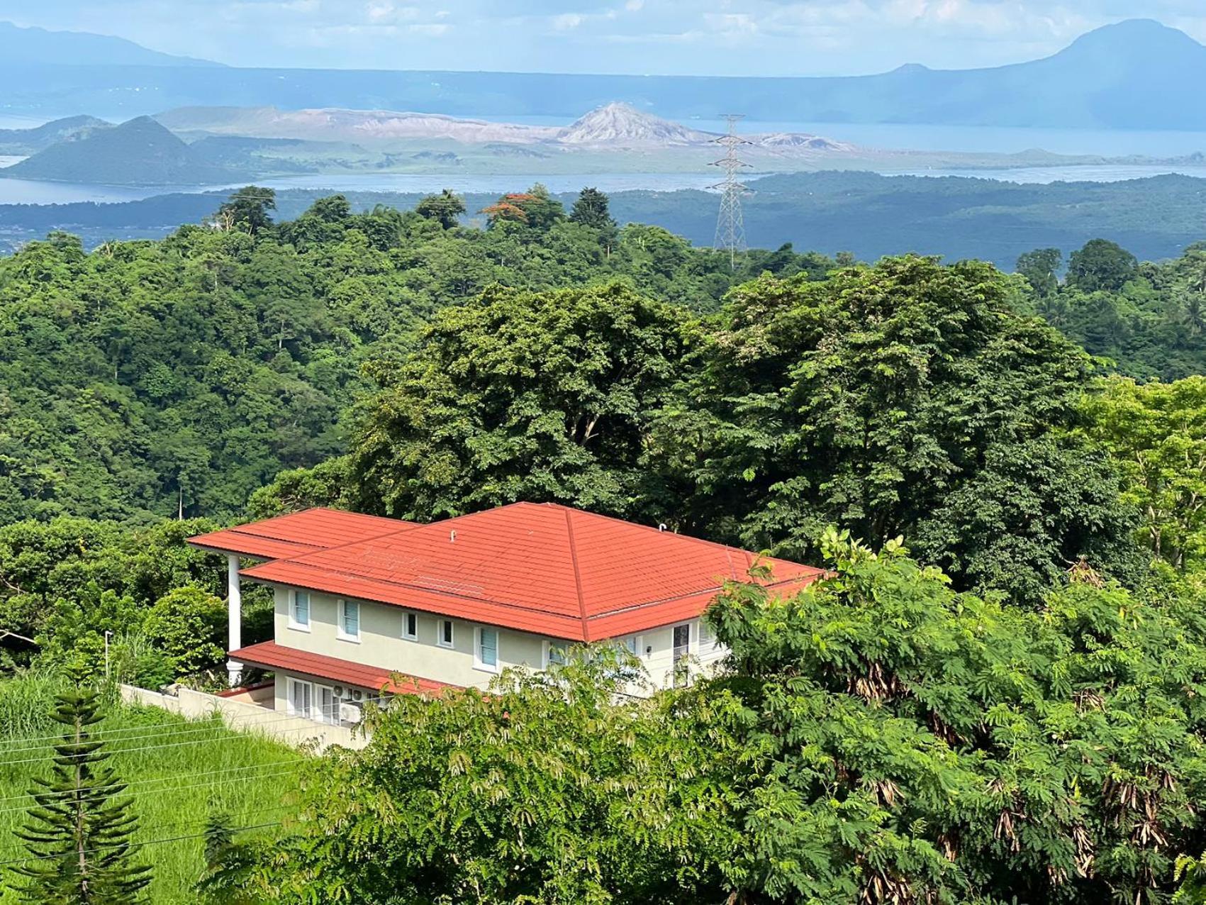 Splendido Tagagtay Taal Lake Staycation Free Parking Netflix No Free Pool Tagaytay City Exterior photo
