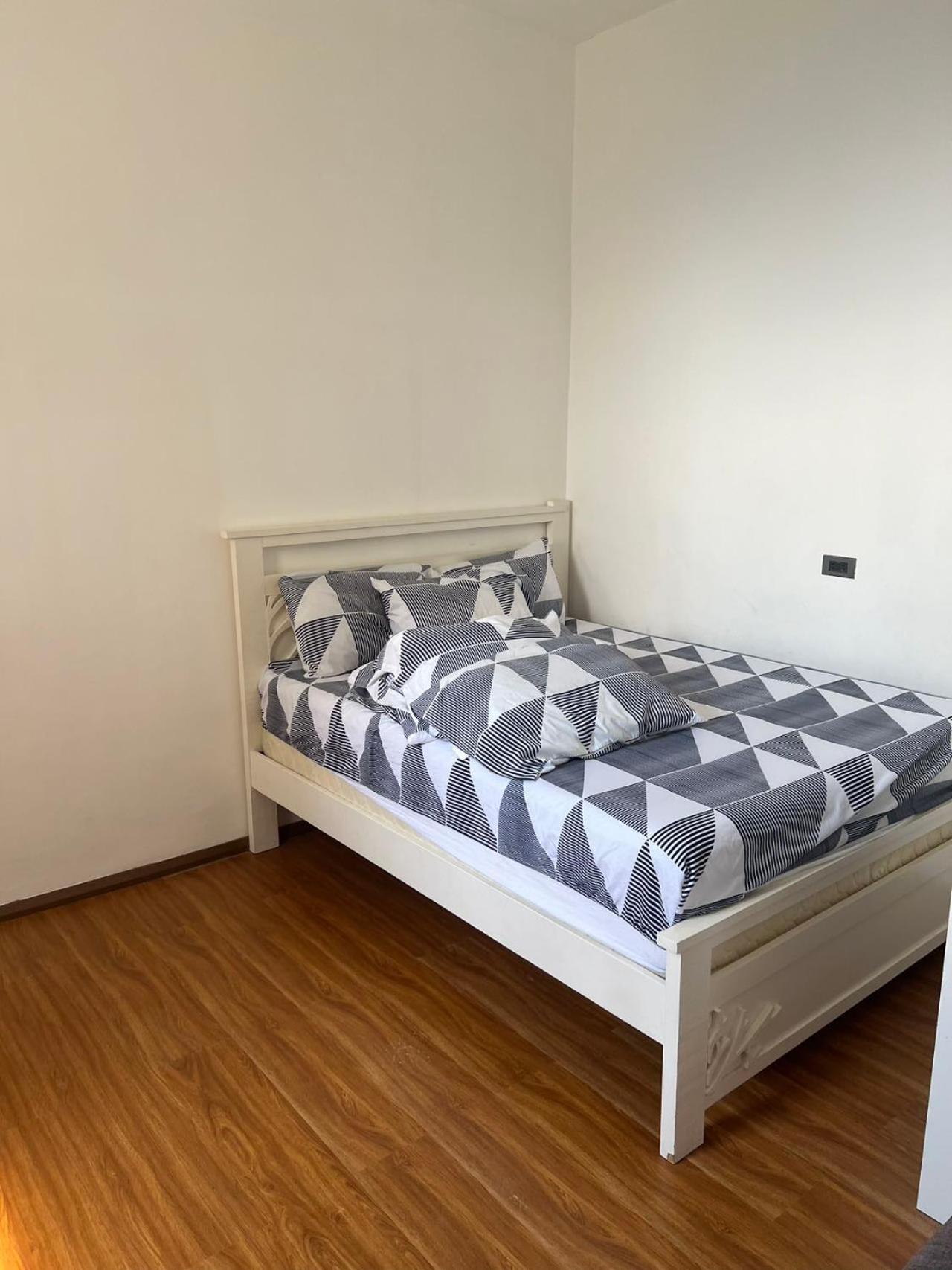 Splendido Tagagtay Taal Lake Staycation Free Parking Netflix No Free Pool Tagaytay City Exterior photo