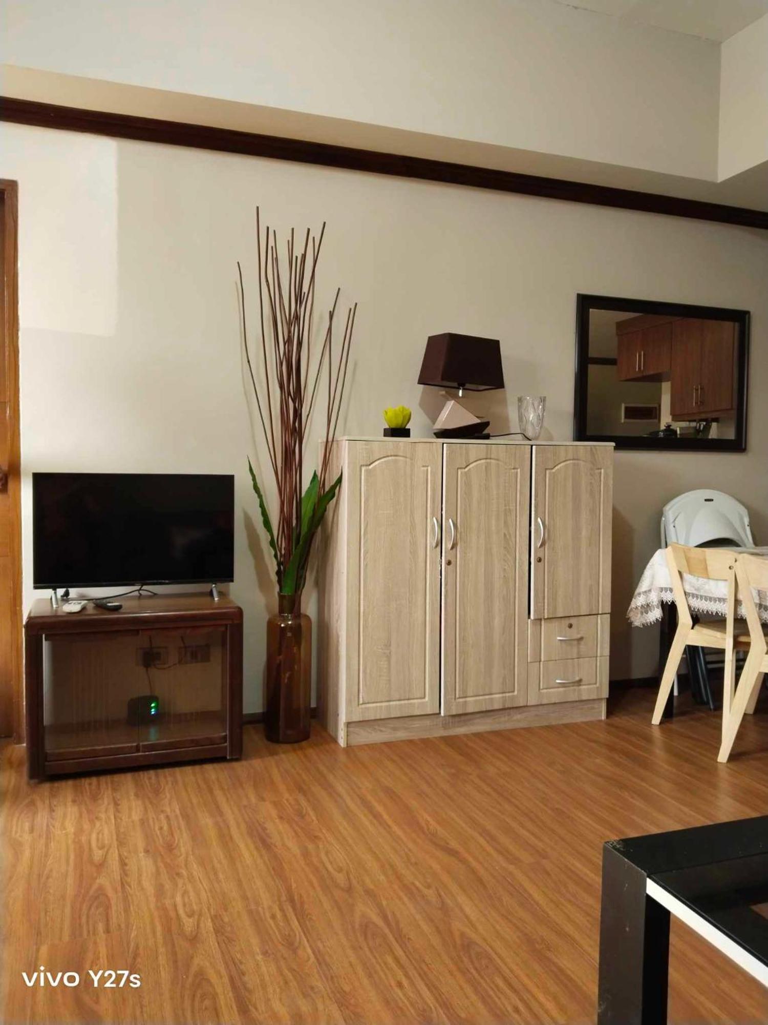 Splendido Tagagtay Taal Lake Staycation Free Parking Netflix No Free Pool Tagaytay City Exterior photo